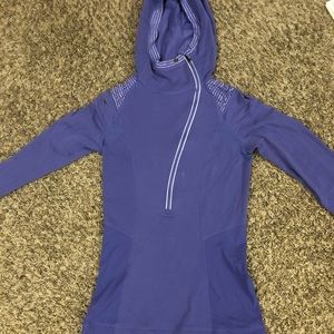Lululemon purple running pullover